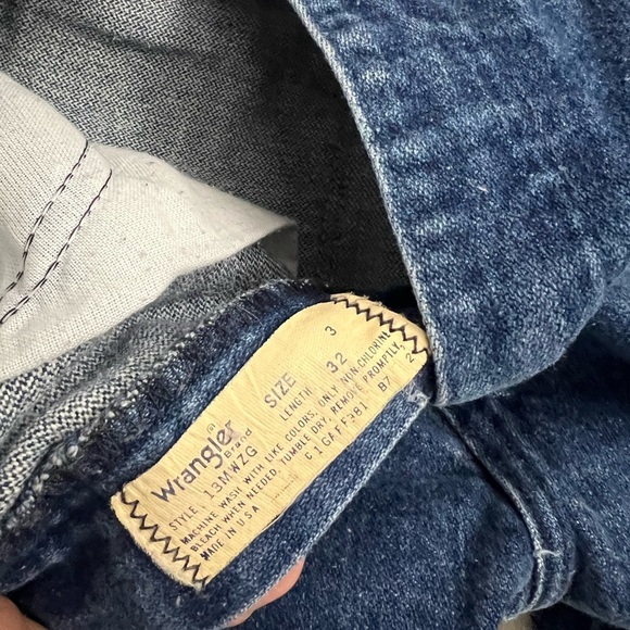 Vintage Wrangler High Rise Straight Leg Jeans Size 3/4 Made in USA 13MWZG - Picture 2 of 3